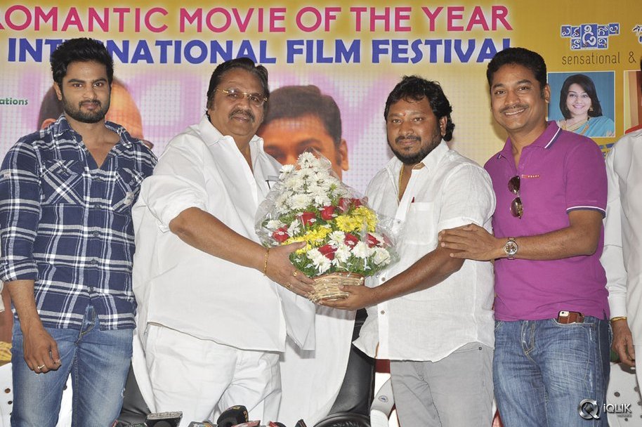 Dasari-Appreciates-Krishnamma-Kalipindi-Iddarini-Team